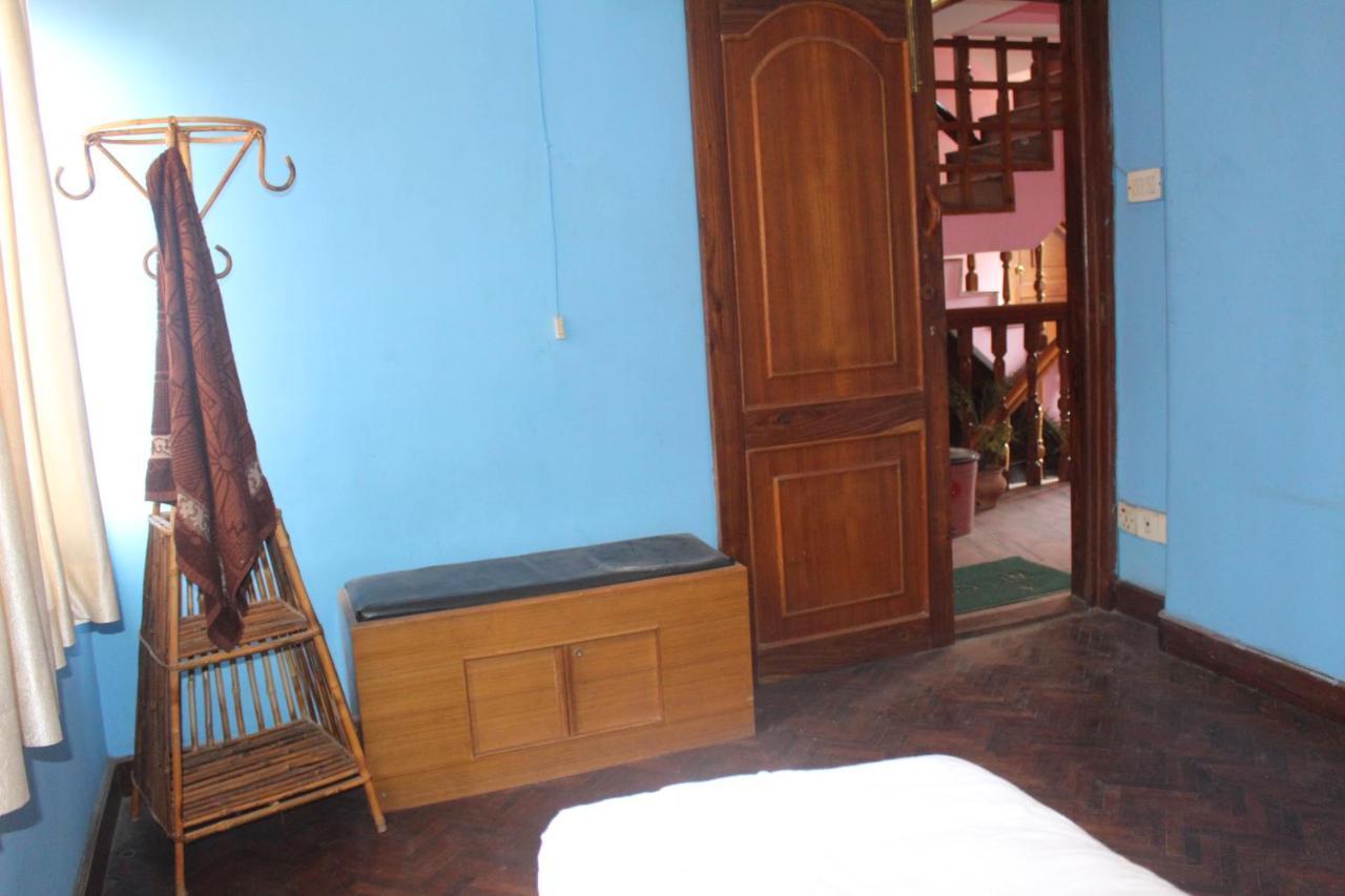 Moonlight Guest House Bhatgoan Esterno foto