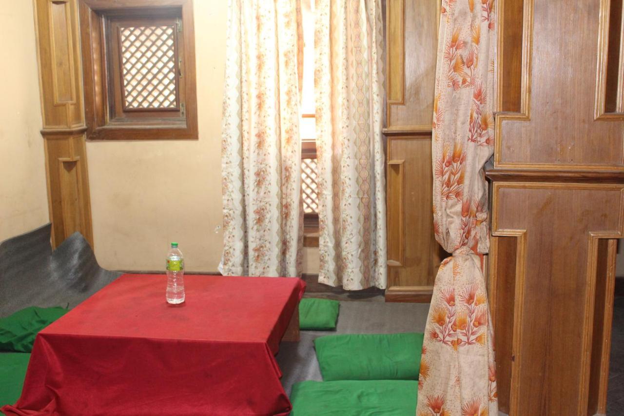 Moonlight Guest House Bhatgoan Esterno foto