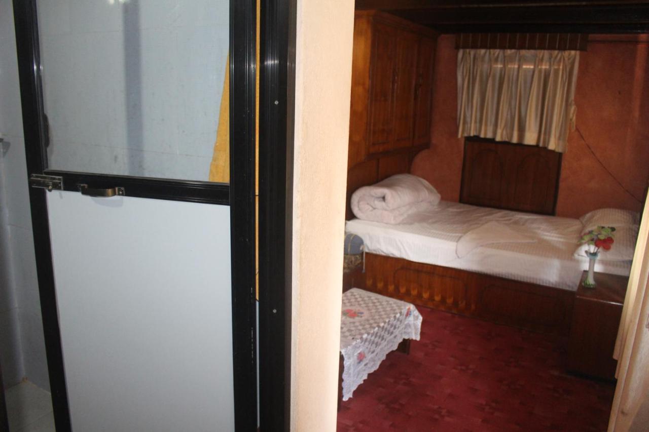 Moonlight Guest House Bhatgoan Esterno foto