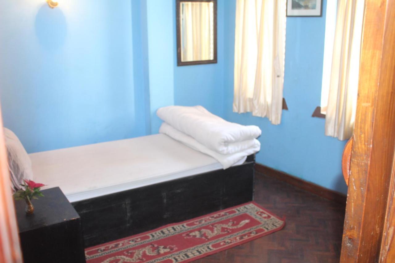 Moonlight Guest House Bhatgoan Esterno foto